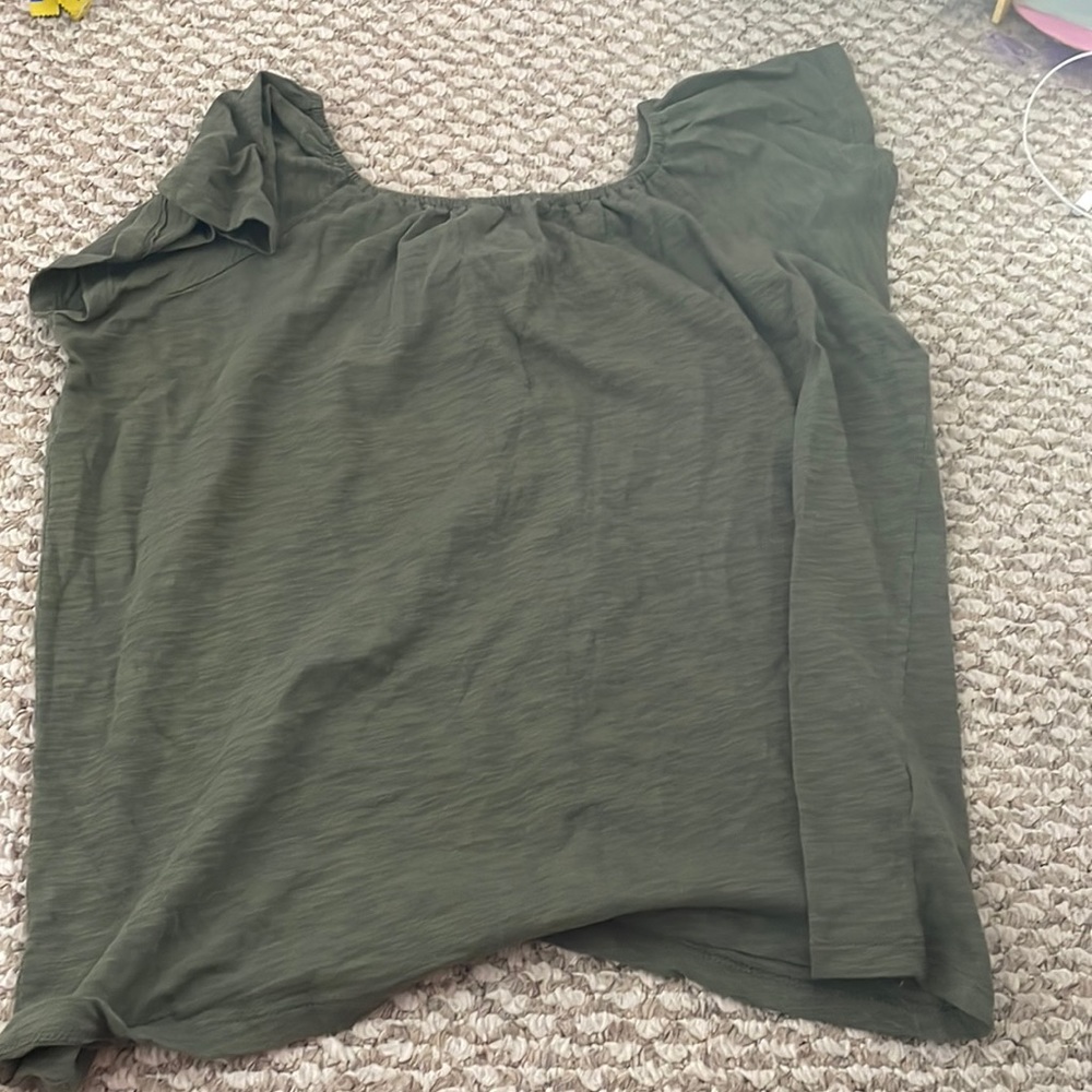 Girls green old navy tee
